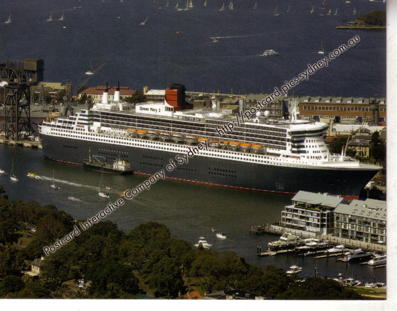 Queen Mary II (at Garden Island) Queen Mary II (at Garden Island)