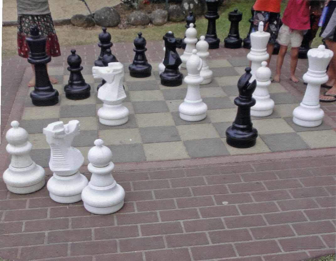 QLD - Cairns Coconut Holiday Resort, Giant Chess